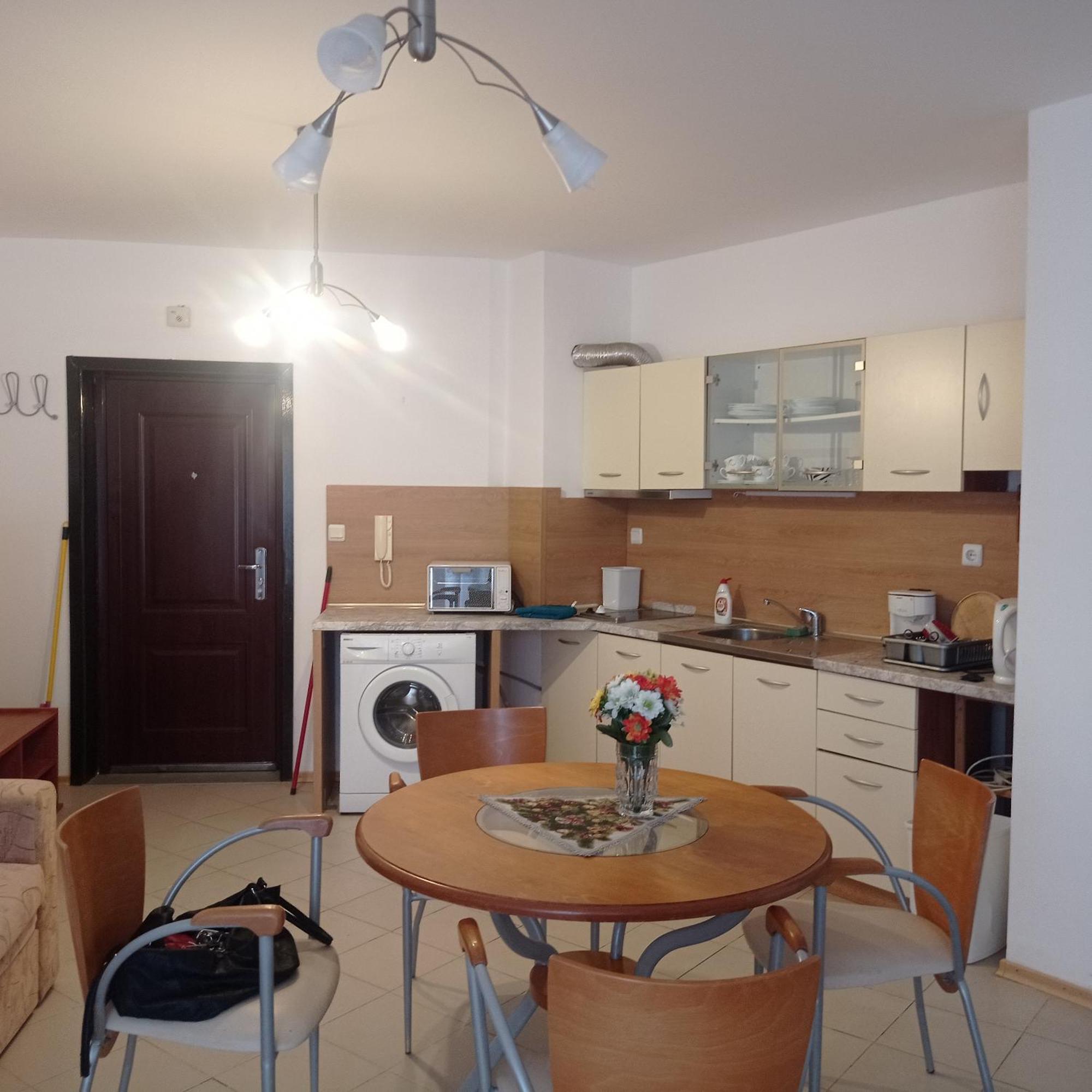 Modern 2 Bedroom Apartment In Top Location In Sunny Beach Just 150 Meters From Casino Platinum Exterior photo